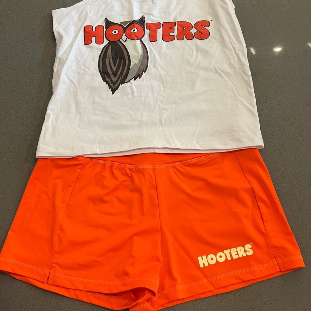 Hooters Halloween Costume